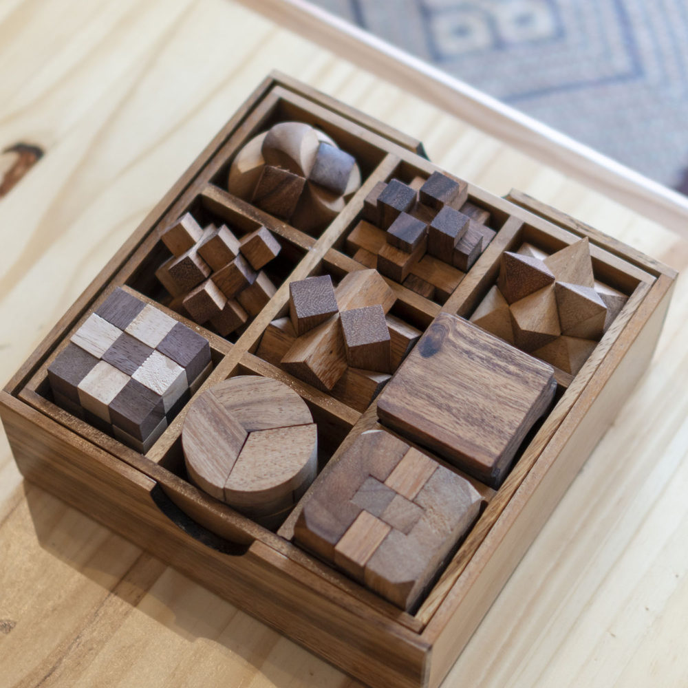 9 Game in Box with Wooden Cover Challenging Brain Teaser (Free Shipping by DHL Express)